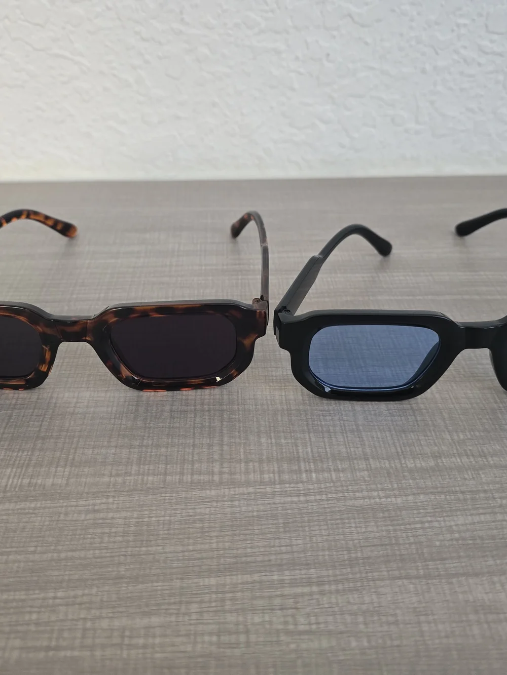 NWT Set of 2 Retro 90s Rectangle Sunglasses - Tortoise & Black/Blue Lenses